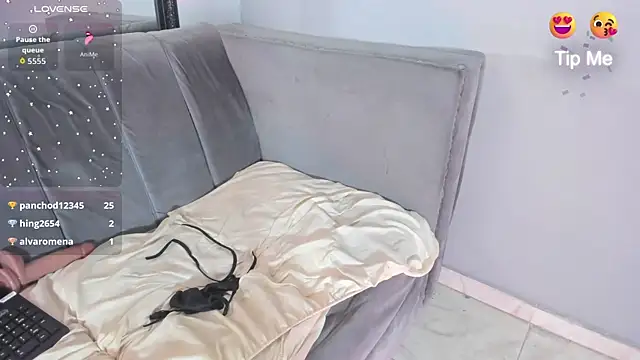 Nahomycarterr's cam snapshot