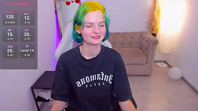 Lika_Sky's cam snapshot