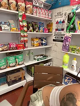 Maddy_Piink live sex cam