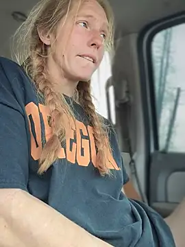 GoldenFlameGoddess's cam snapshot