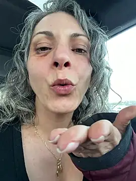 cumguzzler143's cam snapshot