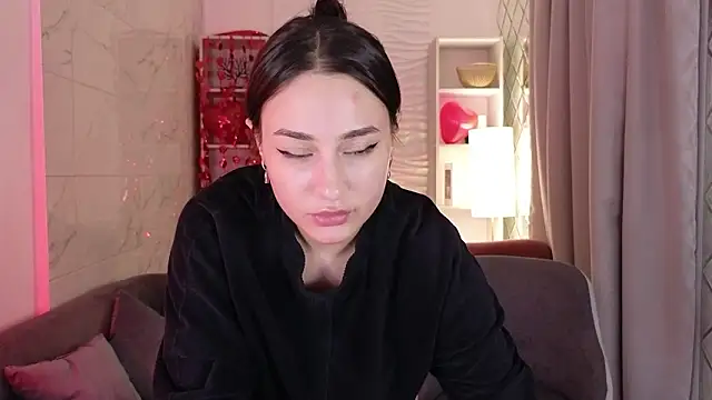 MilanaSugar live sex cam