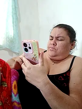 yaneth_'s cam snapshot