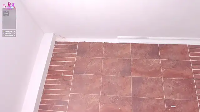 emily_hunter12's cam snapshot