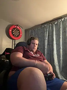 Lukeyboy027 live sex cam