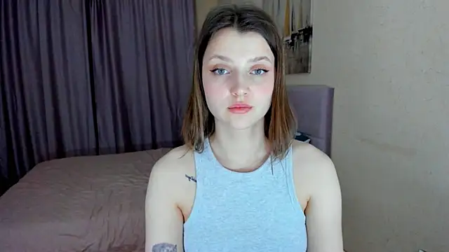 SoniNesti live sex cam