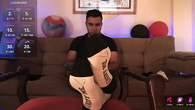 bradley_colt live sex cam