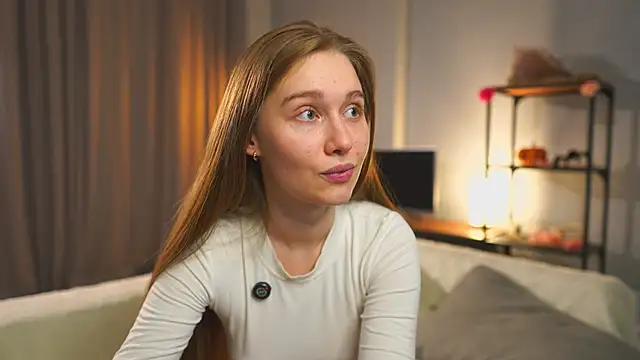 SharaNewbern's cam snapshot