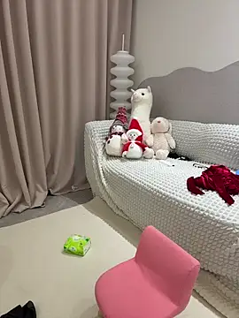 Selenaaaaa- live sex cam