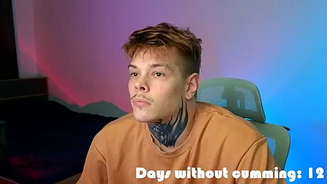 DENIS_HERE live sex cam