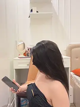 Queen-of-Love's cam snapshot