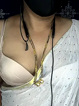 Anusha-09 live sex cam