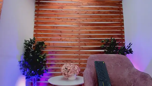 yen_lo_ live sex cam