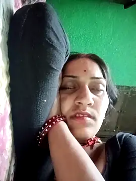 Chayna_singh's cam snapshot