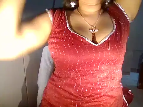 Yashika_Loves's cam snapshot