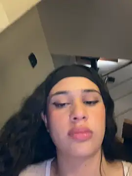 BabyKathy's cam snapshot