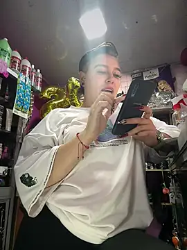 TamySweetness live sex cam