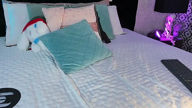 mariianna_lopez_'s cam snapshot