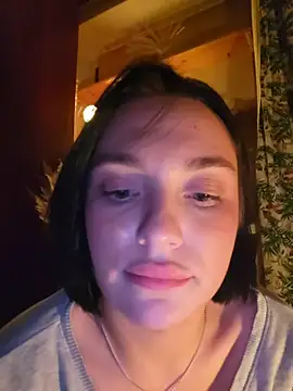 HotDevilGirl_'s cam snapshot