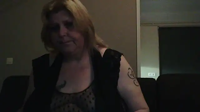 Sylviastar46's cam snapshot