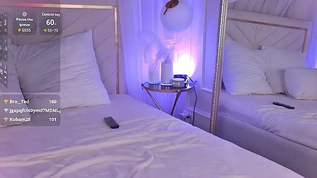 LisaDeviss's cam snapshot