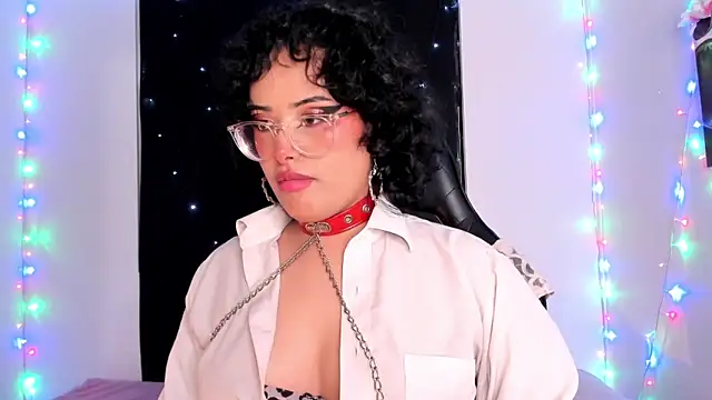 willow_poisson's cam snapshot