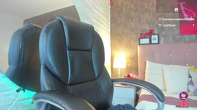 ariana__rosse's cam snapshot