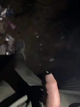 hardlysuck live sex cam