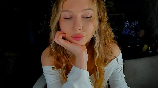 Marcellis_Charm's cam snapshot