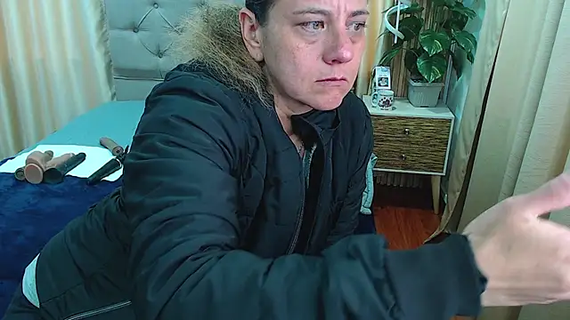 sasi_luna live sex cam