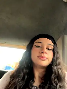 BabyKathy's cam snapshot