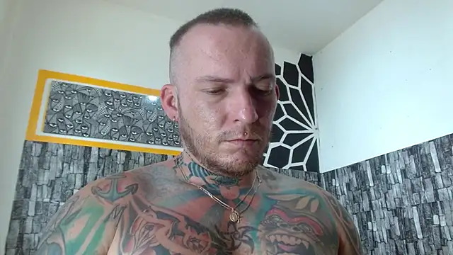 stripnolimits's cam snapshot