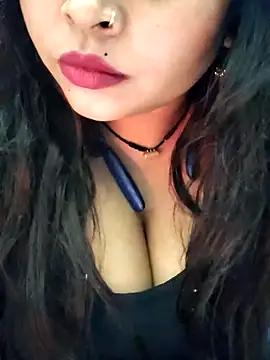 Indian-Nazia's cam snapshot