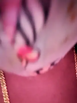 maniisha's cam snapshot