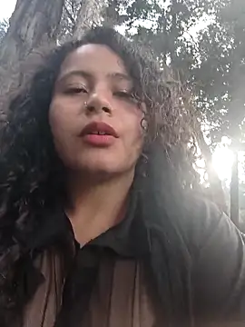 Yaya_watson's cam snapshot