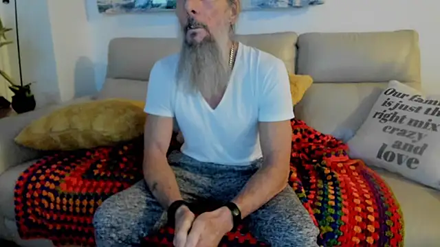 mindphu_k live sex cam