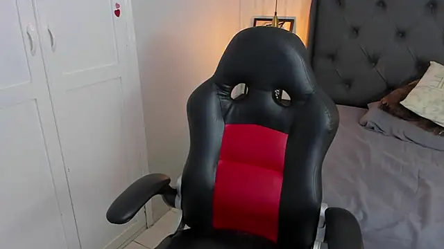 angelinemore's cam snapshot