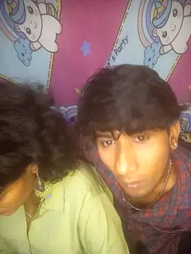 Freakingromance's cam snapshot