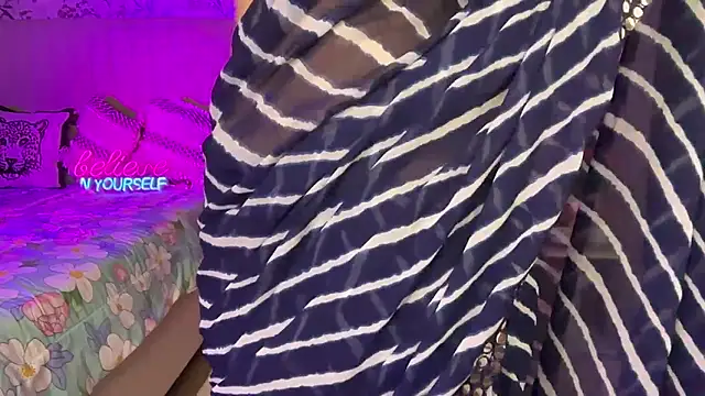 Laila_on_Fire's cam snapshot