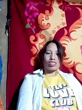 Gummiesu's cam snapshot