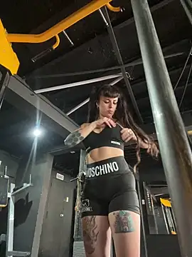 VioletaSubmissive live sex cam