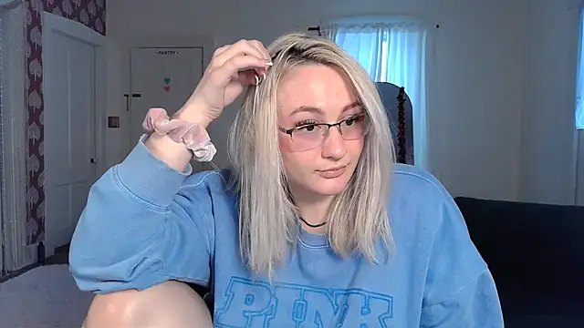 ashleyblaydex's cam snapshot