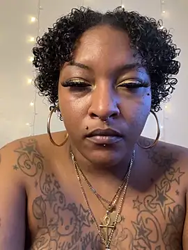 Egyptian_reign's cam snapshot