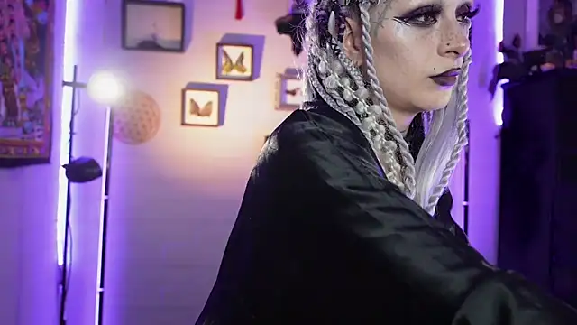 insania_9999_'s cam snapshot