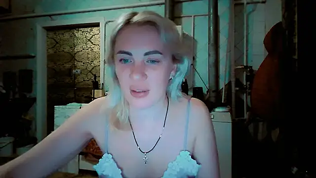 EmmaCat_ live sex cam