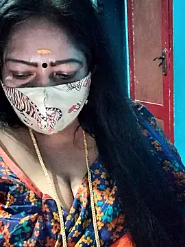 maniisha's cam snapshot