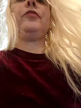 martachatte's cam snapshot