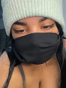 Nabila-hanouna's cam snapshot