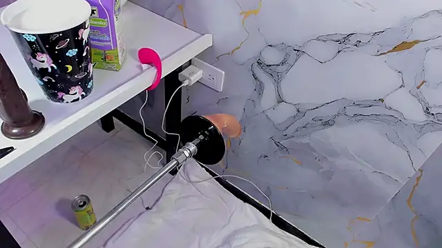 eimy_mason's cam snapshot