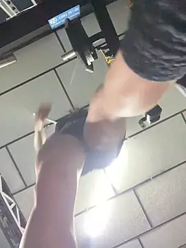 VioletaSubmissive live sex cam